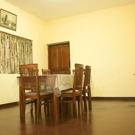 Peak View Holiday Resort Ratnapura Exteriör bild